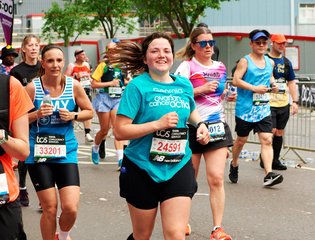 Low Res_OCA_London_Marathon_250427_287