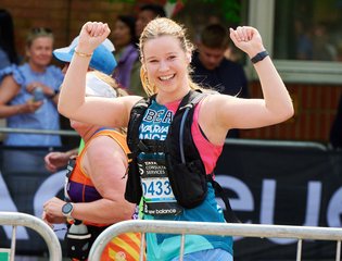 Low Res_OCA_London_Marathon_250427_124